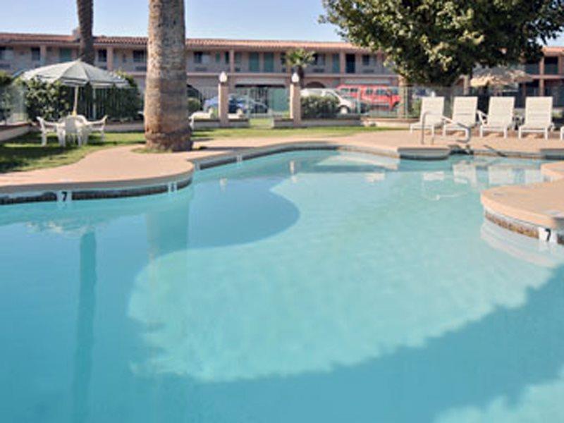 Howard Johnson By Wyndham Airport/downtown Area Phoenix